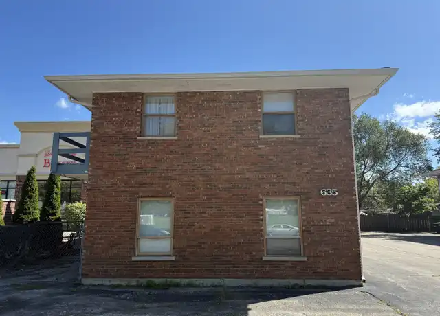 Property at 635 N Elmwood Dr Unit 2, Aurora, IL, 60506, 1 bed, 1 bath, [object Object]