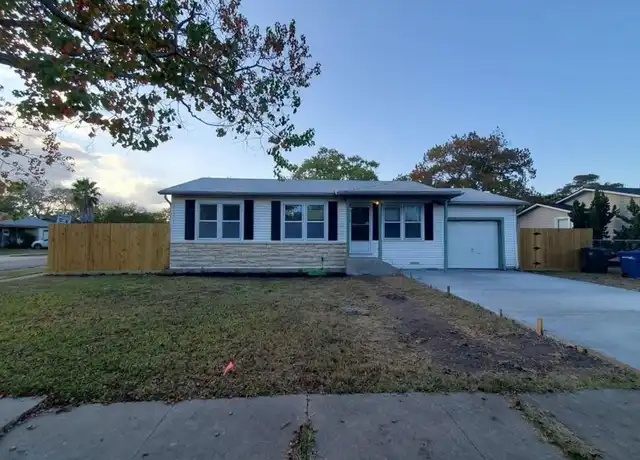 Property at 4925 Wexford Dr, Corpus Christi, TX, 78411, 3 beds, 1 bath, [object Object]