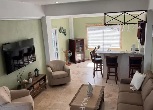 Property at 214 Normandy Dr, Tavernier, FL, 33070, 3 beds, 2.5 baths, [object Object]