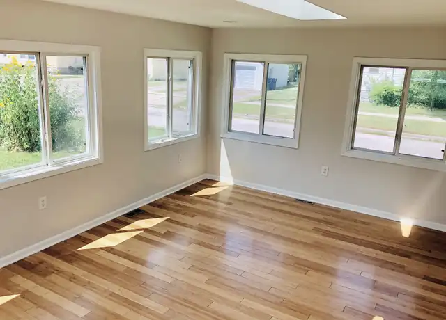 Property at 2000 Marsac St, Bay City, MI, 48708, 3 beds, 2 baths, [object Object]