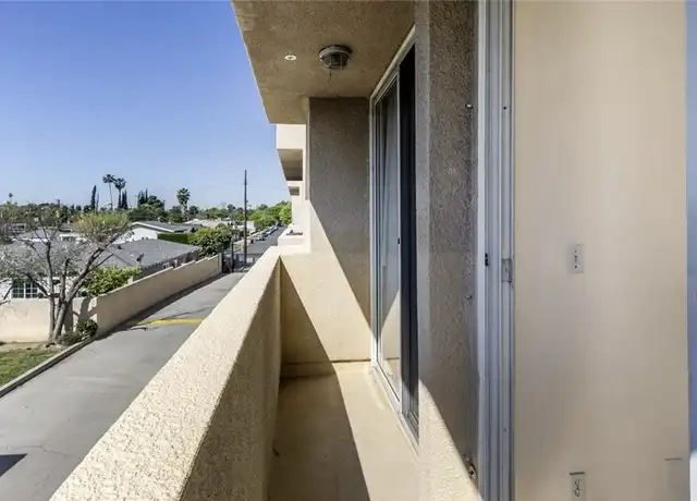Property at 19350 Sherman Way #114, Reseda, CA, 91335, 1 bed, 1 bath, [object Object]