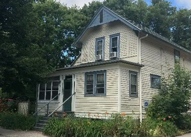 Property at 815 2nd Ave S Unit 2, Fargo, ND, 58103, 2 beds, 1 bath, [object Object]