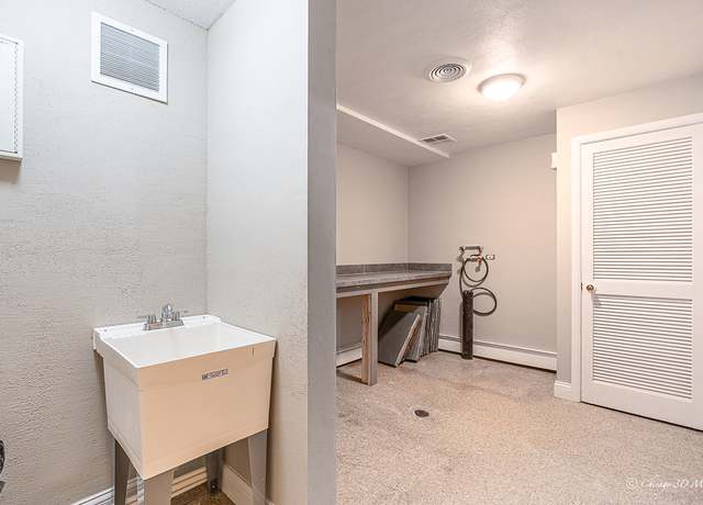 Photo of 7538 W Lawrence Ave Unit 2NE, Harwood Heights, IL 60706