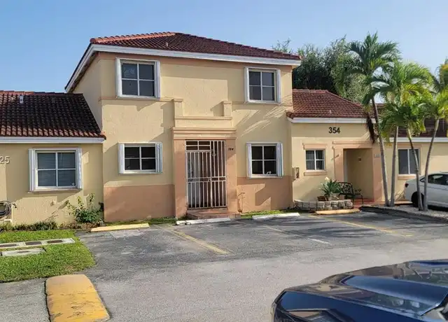 Property at 354 NW 114th Ave Unit 14-104, Miami, FL, 33172, 3 beds, 2.5 baths, [object Object]