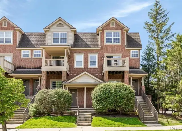 Property at 2992 Barclay Way Unit 226, Ann Arbor, MI, 48105, 2 beds, 2 baths, [object Object]