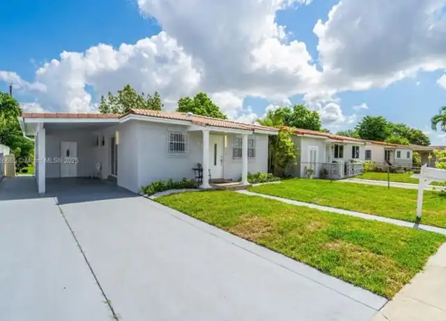 Property at 685 W 35th St, Hialeah, FL, 33012, 3 beds, 2 baths, [object Object]