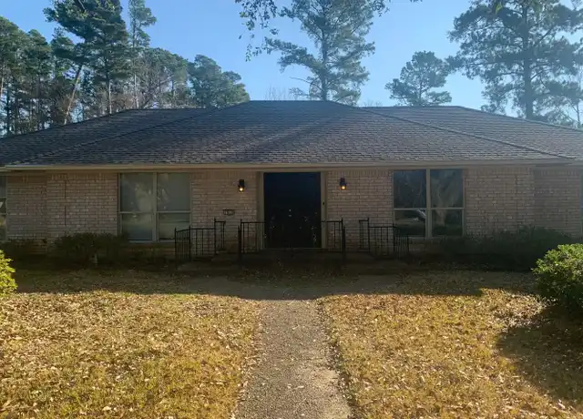 Property at 1910 Warwick Cir E, Longview, TX, 75601, 3 beds, 2.5 baths, [object Object]