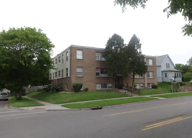 Property at 903 Oakdale Ave, Saint Paul, MN, 55118, 1 bed, 1 bath, [object Object]