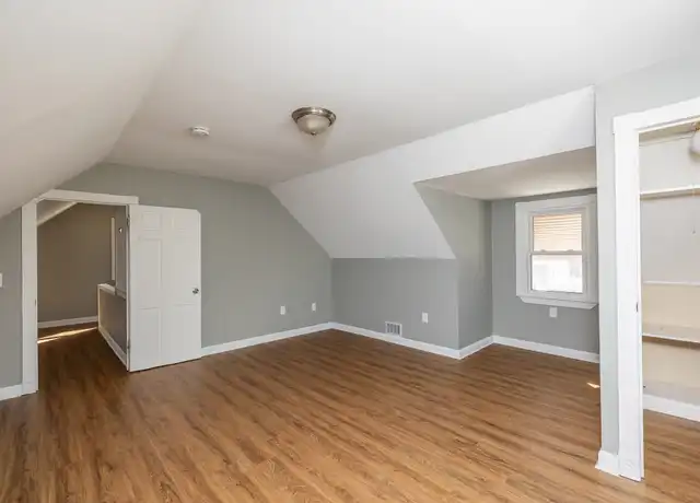 Property at 21511 Kenyon Dr, Maple Heights, OH, 44137, 3 beds, 1 bath, [object Object]
