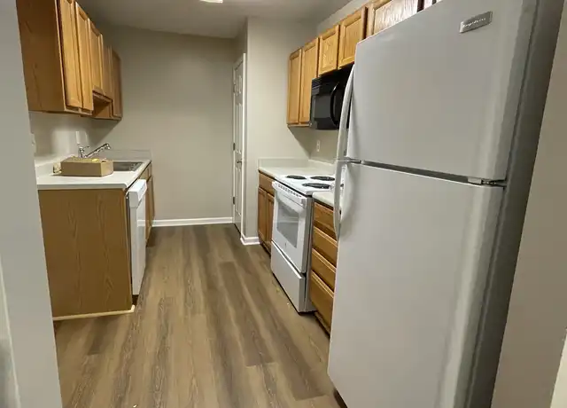Property at 404 Carrington Pl, Arden, NC, 28704, 3 beds, 2 baths, [object Object]