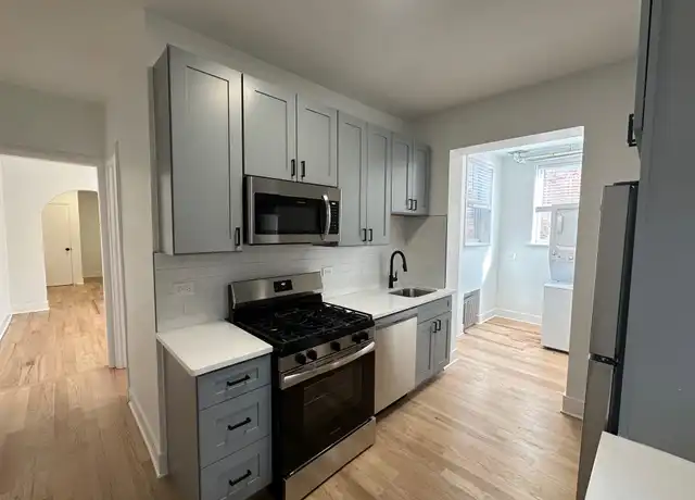 Property at 6914 N Wayne Ave Unit 1F, Chicago, IL, 60626, 2 beds, 2 baths, [object Object]
