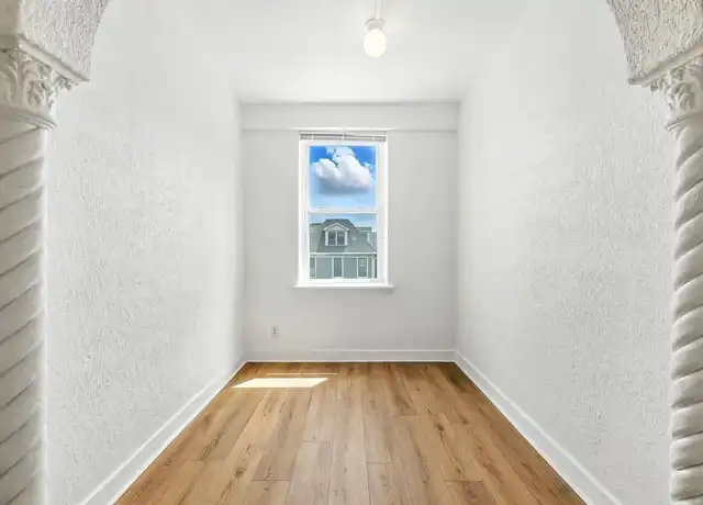 Property at St. Regis - 26 E 14th St, Indianapolis, IN, 46202, 1 bed, 1 bath, [object Object]