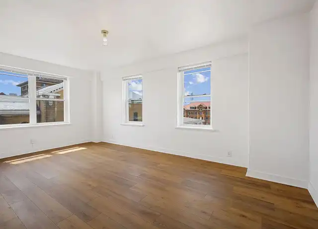 Property at St. Regis - 26 E 14th St, Indianapolis, IN, 46202, 1 bed, 1 bath, [object Object]