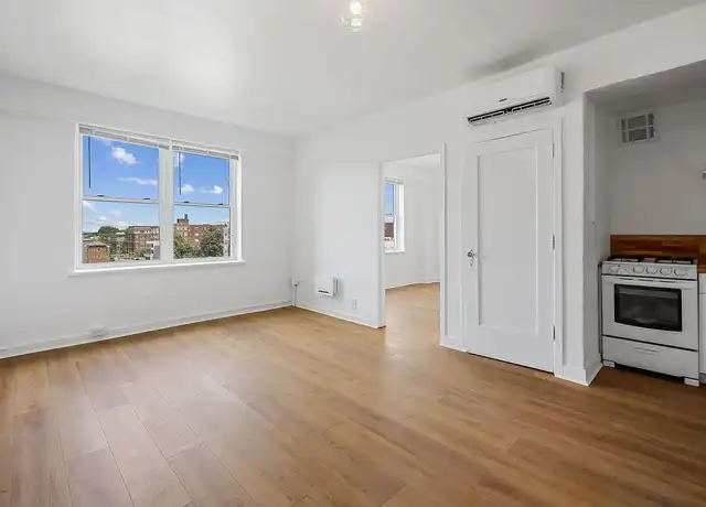 Property at St. Regis - 26 E 14th St, Indianapolis, IN, 46202, 1 bed, 1 bath, [object Object]