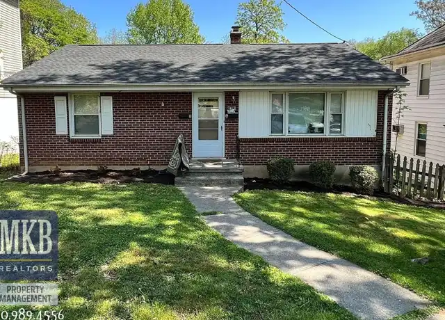 Property at 1813 Oxford Ave SW Unit B, Roanoke, VA, 24015, 2 beds, 1 bath, [object Object]