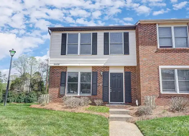 Property at 9408 Lexington Cir Rm 2, Charlotte, NC, 28213, 1 bed, 1.5 baths, [object Object]