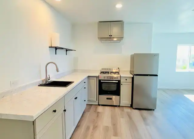 Property at 1222 Holly St Unit 3, Oceanside, CA, 92058, 0 beds, 1 bath, [object Object]