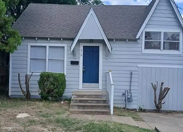 Property at 319 W Clarendon Dr, Dallas, TX, 75208, 6 beds, 2 baths, [object Object]