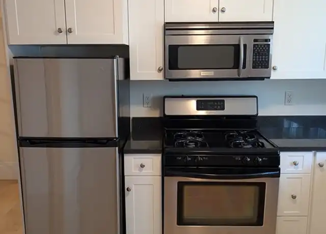 Property at 4 Webster St #6, Somerville, MA, 02145, 1 bed, 1 bath, [object Object]