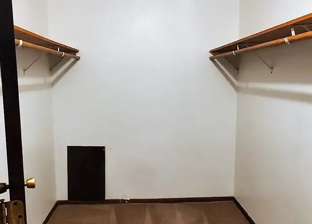 Property at 417 S Wasson Ln Unit 206, River Falls, WI, 54022, 2 beds, 1 bath, [object Object]