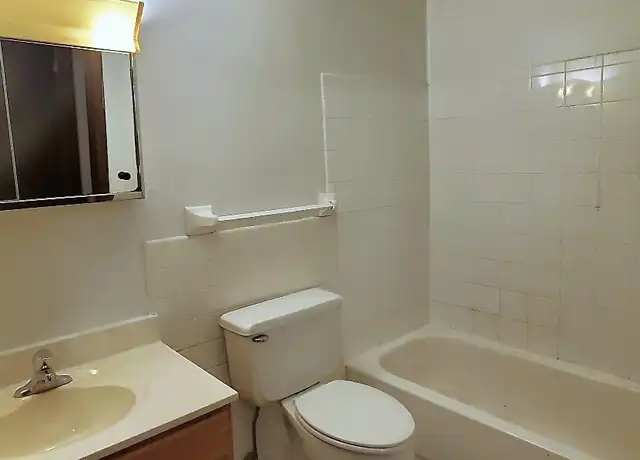 Property at 417 S Wasson Ln Unit 201, River Falls, WI, 54022, 1 bed, 1 bath, [object Object]