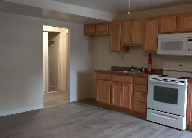 Property at 221 Atwood St Unit B, Pittsburgh, PA, 15213, 2 beds, 1 bath, [object Object]