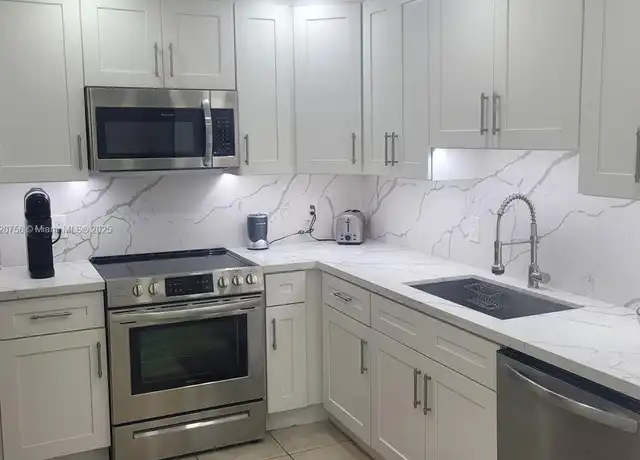 Property at 9111 E Bay Harbor Dr Unit 3A, Bay Harbor Islands, FL, 33154, 2 beds, 2 baths, [object Object]