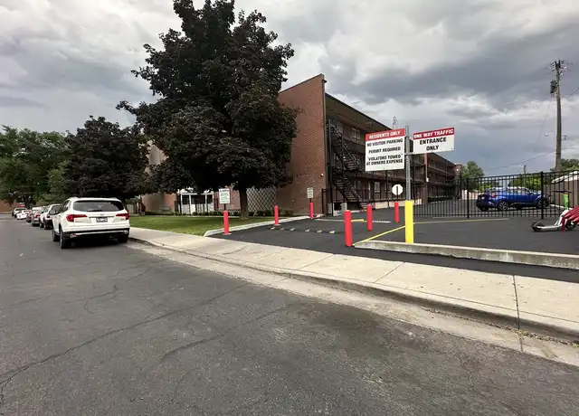 Property at 246 E Helm Ave, South Salt Lake, UT, 84115, 1 bed, 1 bath, [object Object]
