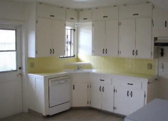 Property at 521 Chamberlain St, Corpus Christi, TX, 78404, 3 beds, 2 baths, [object Object]