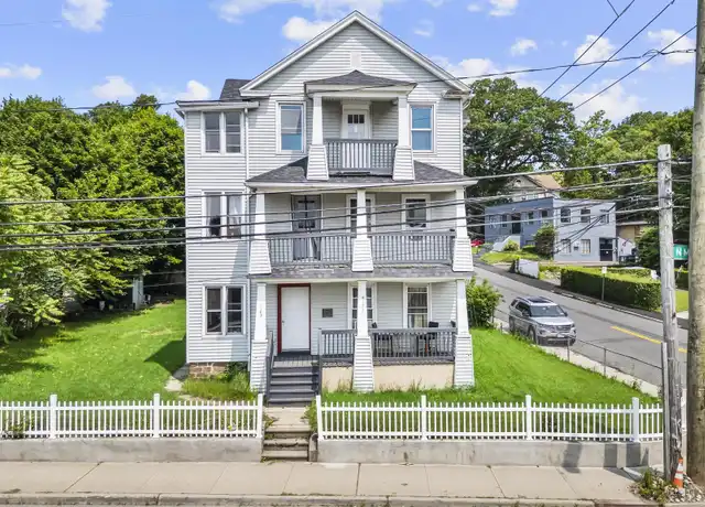 Property at 1105 N Main St Unit 3, Waterbury, CT, 06704, 4 beds, 1 bath, [object Object]