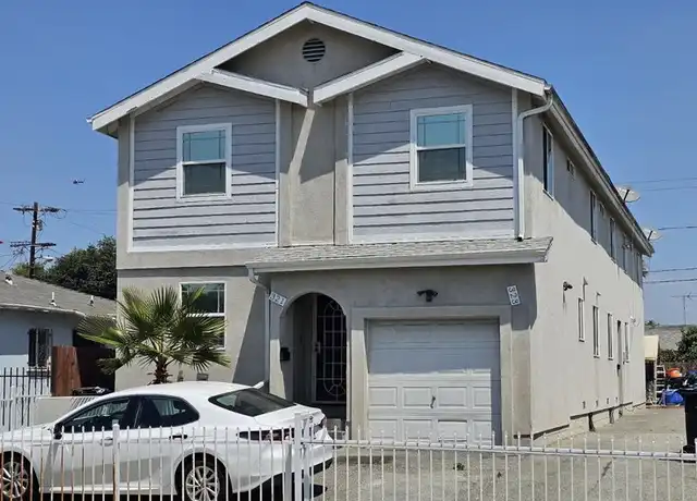 Property at 321 E 103rd St, Los Angeles, CA, 90003, 5 beds, 3 baths, [object Object]