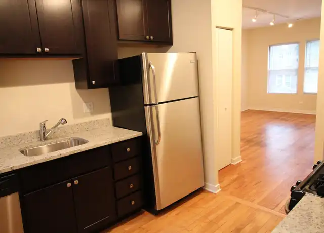 Property at 6971 N Greenview Ave Unit 2S, Chicago, IL, 60626, 2 beds, 1 bath, [object Object]