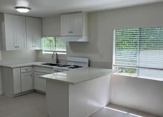 Property at 156 S Roosevelt Ave, Pasadena, CA, 91107, 1 bed, 1 bath, [object Object]