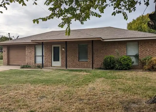 Property at 605 Elm St, Forney, TX, 75126, 3 beds, 1.5 baths, [object Object]