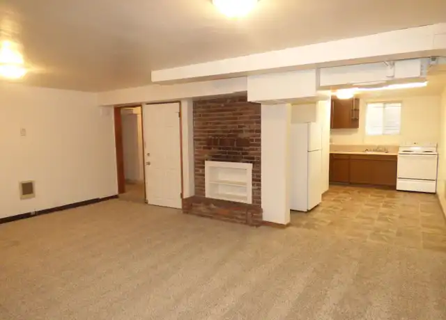 Property at 640 14th St NE Unit 650, Salem, OR, 97301, 2 beds, 1 bath, [object Object]
