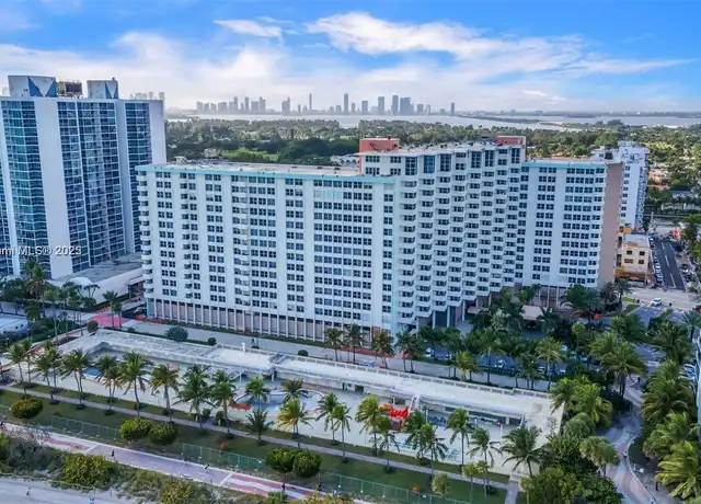 Property at 2899 Collins Ave #1002, Miami Beach, FL, 33140, 0 beds, 1 bath, [object Object]
