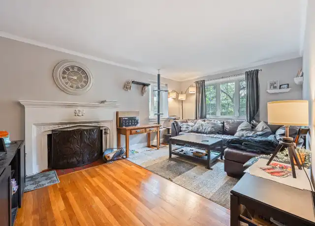 Property at 543 Centre St #2, Newton, MA, 02458, 2 beds, 1 bath, [object Object]