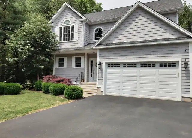 Property at 70 Court St, Cromwell, CT, 06416, 3 beds, 3.5 baths, [object Object]