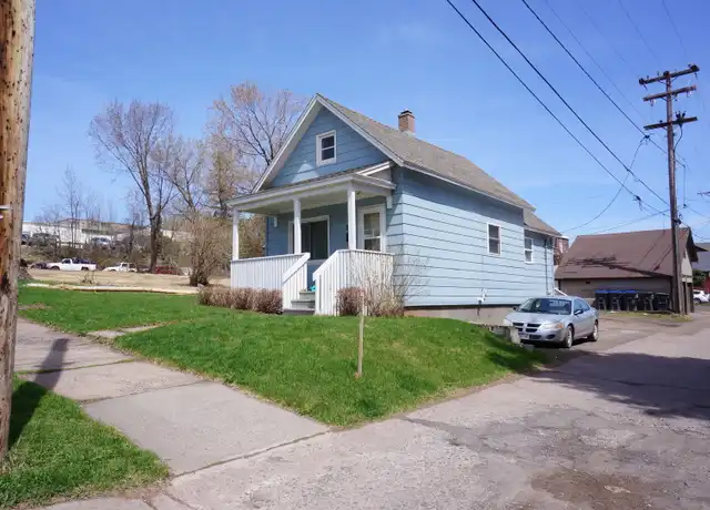 Property at 218 N 8th Ave E, Duluth, MN, 55805, 1 bed, 1 bath, [object Object]