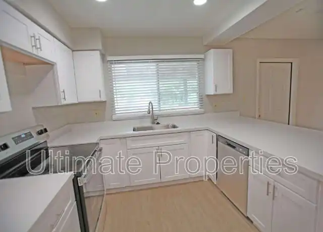 Property at 10825 N 45th Ln, Glendale, AZ, 85304, 3 beds, 2 baths, [object Object]