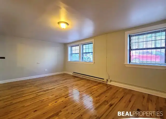Property at 727 W Barry Ave, Chicago, IL, 60657, 1 bed, 1 bath, [object Object]