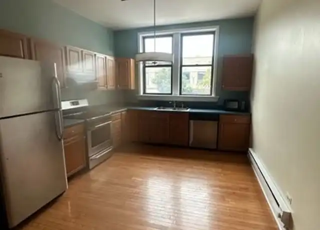 Property at 11 LaGrange Rd Unit 11 S Lagrange Road, Lagrange, La Grange, IL, 60525, 1 bed, 1 bath, [object Object]