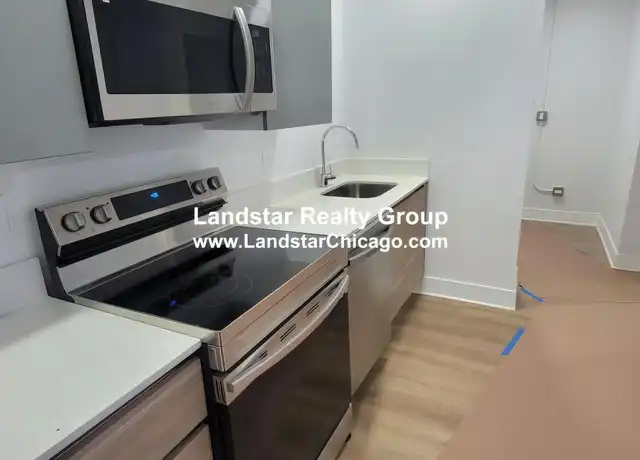 Property at 1349 W Estes Ave, Chicago, IL, 60626, 1 bed, 1 bath, [object Object]
