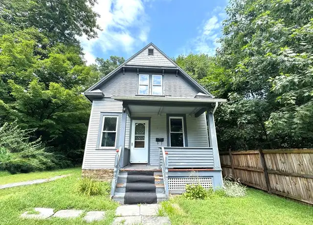 Property at 7 Point Pl, New Castle, PA, 16105, 3 beds, 2 baths, [object Object]