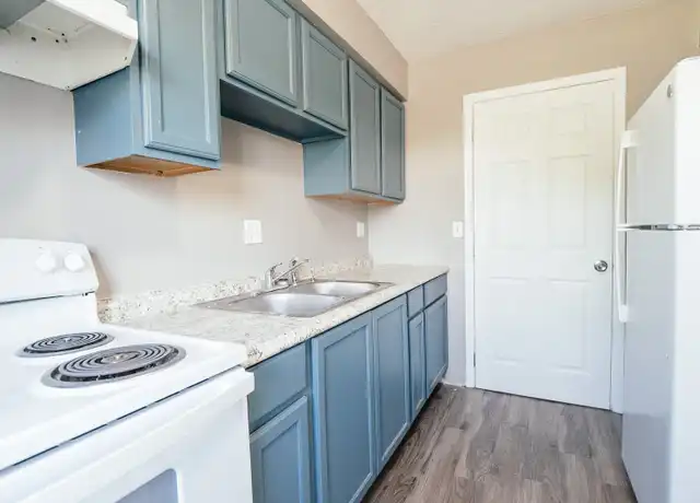Property at 10919 Birchridge Dr, Cincinnati, OH, 45240, 3 beds, 1 bath, [object Object]