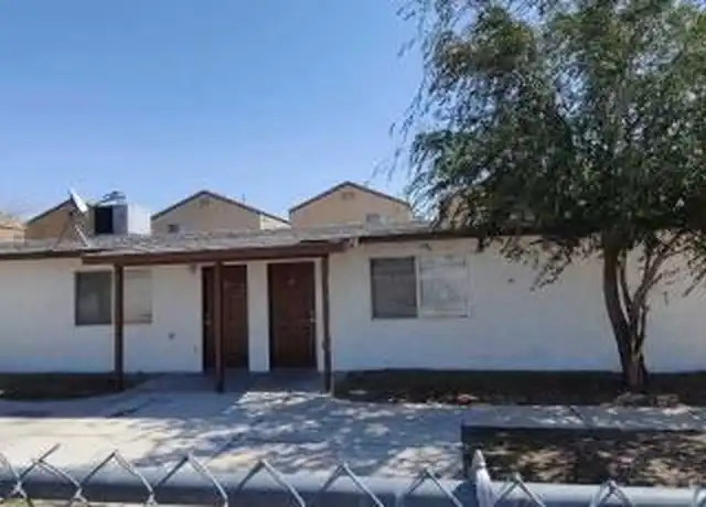 Property at 5230 E Owens Ave Unit A, Las Vegas, NV, 89156, 2 beds, 1 bath, [object Object]
