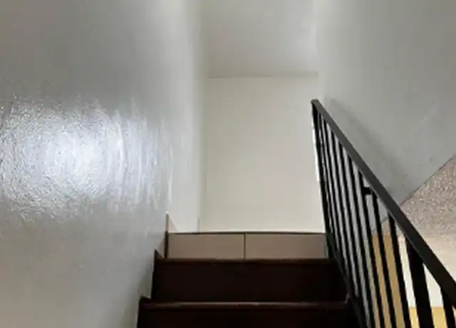 Property at 13695 NE 3rd Ct Unit C20, North Miami, FL, 33161, 1 bed, 1.5 baths, [object Object]