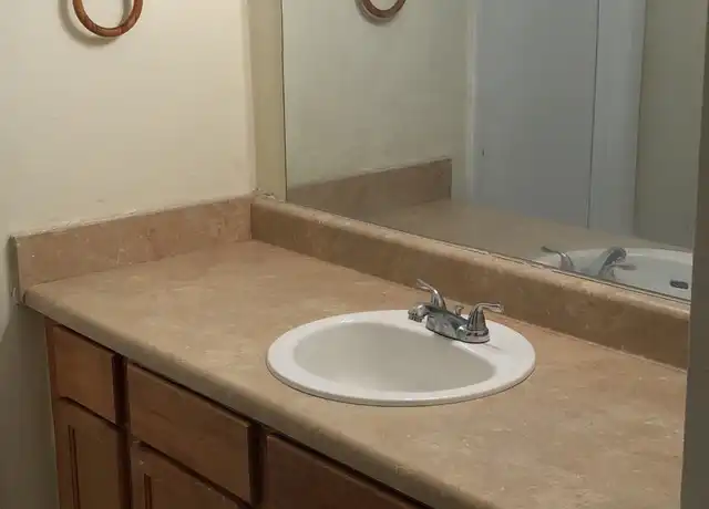 Property at 13725 NE 3rd Ct Unit 16P, North Miami, FL, 33161, 2 beds, 1 bath, [object Object]