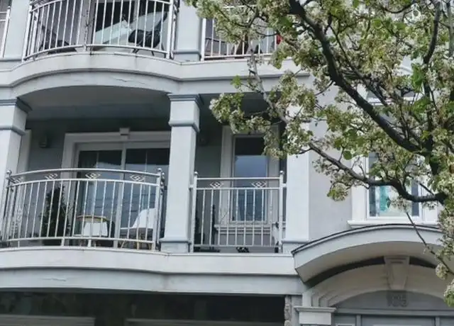 Property at 105 Nelson Ave Unit 1, Jersey City, NJ, 07307, 3 beds, 2 baths, [object Object]
