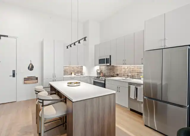 Property at 1120 W Van Buren St Unit 1602, Chicago, IL, 60607, 1 bed, 1 bath, [object Object]